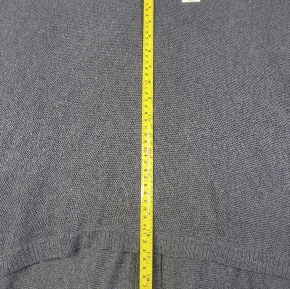 Express Sweater Gray Medium 3/4 sleeve NWT high low back zipper lightweight - Picture 3 of 6